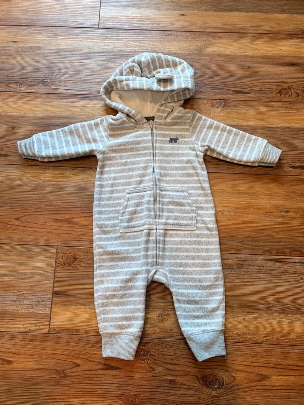 3 Carters 6 Months Cozy Baby Hooded Fleece Rompers - Gray/Tan Bears & Moose